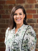 Petria Thomas - Real Estate Agent