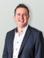 Chris Rayner - Real Estate Agent