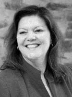 Linda Baker - Real Estate Agent