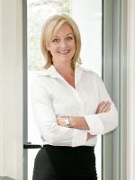 Andrea Tucker - Real Estate Agent
