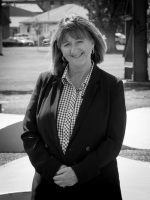 Vanessa Meagher - Real Estate Agent