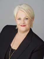 Kaye Dixon - Real Estate Agent