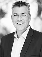 Lambros Markessinis - Real Estate Agent
