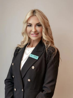 Elizabeth Dumonic - Real Estate Agent
