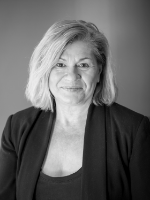 Sue Wilkes - Real Estate Agent
