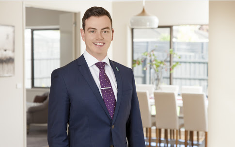 Robert Simpson - Real Estate Agent