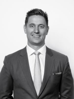 Jonathan Eyles - Real Estate Agent