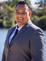 Des Malakai - Real Estate Agent