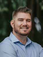 Tarren Olufson - Real Estate Agent