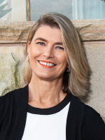 Donna Etchells - Real Estate Agent