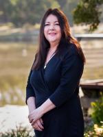 Annette Tomlin - Real Estate Agent