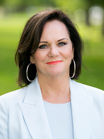 Karen Lombe - Real Estate Agent