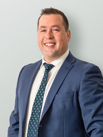 Aaron Papahatzis - Real Estate Agent