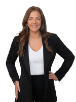 Abby Ivankovic - Real Estate Agent