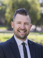 BEN GOW - Real Estate Agent