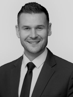 Ryan Canilho - Real Estate Agent