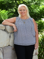 Lise Vasiliou - Real Estate Agent