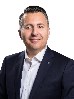 Omid Jolan - Real Estate Agent