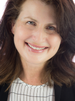 Carolyn Brukner - Real Estate Agent