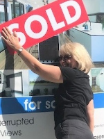 Jannine Simpson - Real Estate Agent