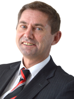 Stewart Saunders - Real Estate Agent