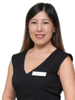 Lucy Miller - Real Estate Agent