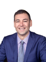 Theo Karangis - Real Estate Agent