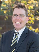 Robert Hall - Real Estate Agent