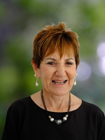 Pauline O'Neill - Real Estate Agent