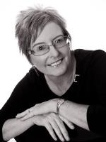 Annie Ness - Real Estate Agent