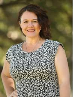 Tracy Kennedy - Real Estate Agent