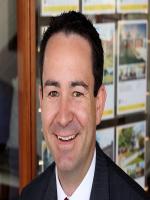 Damian Kearns - Real Estate Agent