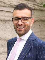 Theo Koutsikamanis - Real Estate Agent