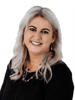 Renee Ivory - Real Estate Agent