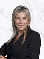 Stana Hodge - Real Estate Agent