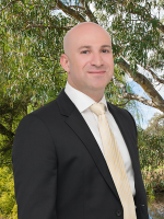 Peter Travlos - Real Estate Agent