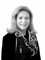 Peta Thompson - Real Estate Agent