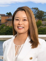 Linda Yu - Real Estate Agent