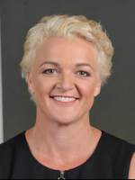 Lauren Robertson - Real Estate Agent