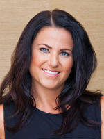Marnie Seinor - Real Estate Agent