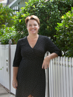 Fiona Hellams - Real Estate Agent