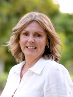 Suzanne Coverlid - Real Estate Agent