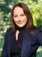 Jasmin Tchilinguirian - Real Estate Agent