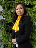 Chantelle Hoang - Real Estate Agent