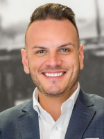 Frank Karavidas - Real Estate Agent