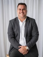 Owen Taylor - Real Estate Agent