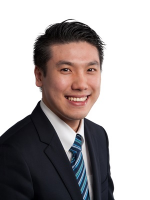 Brooklyn Zhu - Real Estate Agent