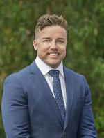Ash Thompson - Real Estate Agent