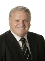 Bob Campbell - Real Estate Agent