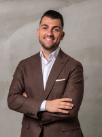 Daniel Moro - Real Estate Agent